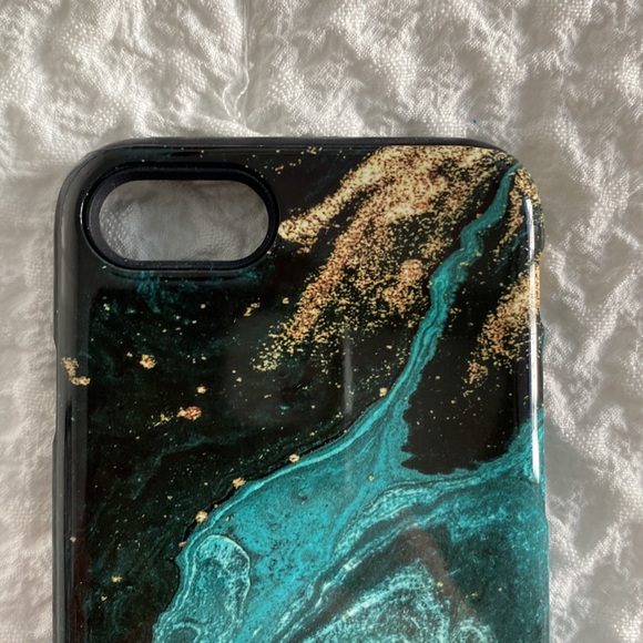 Lightly used iPhone 7/8 case - Picture 5 of 6